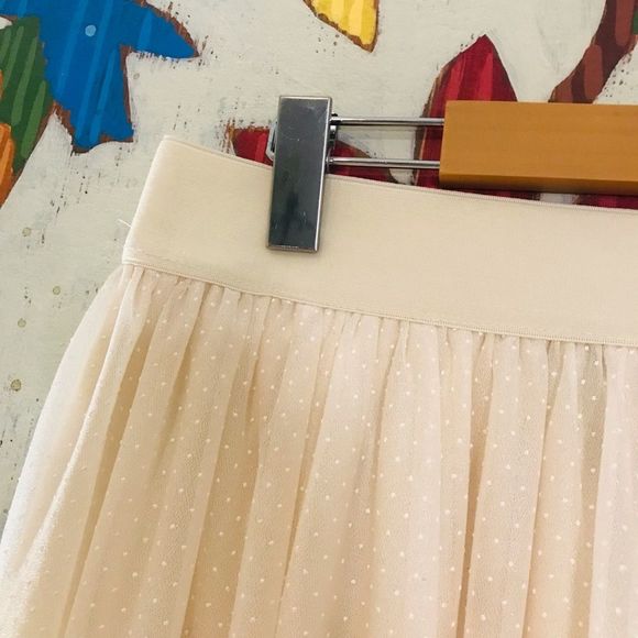 Metro Wear lined skirt - Picture 3 of 5